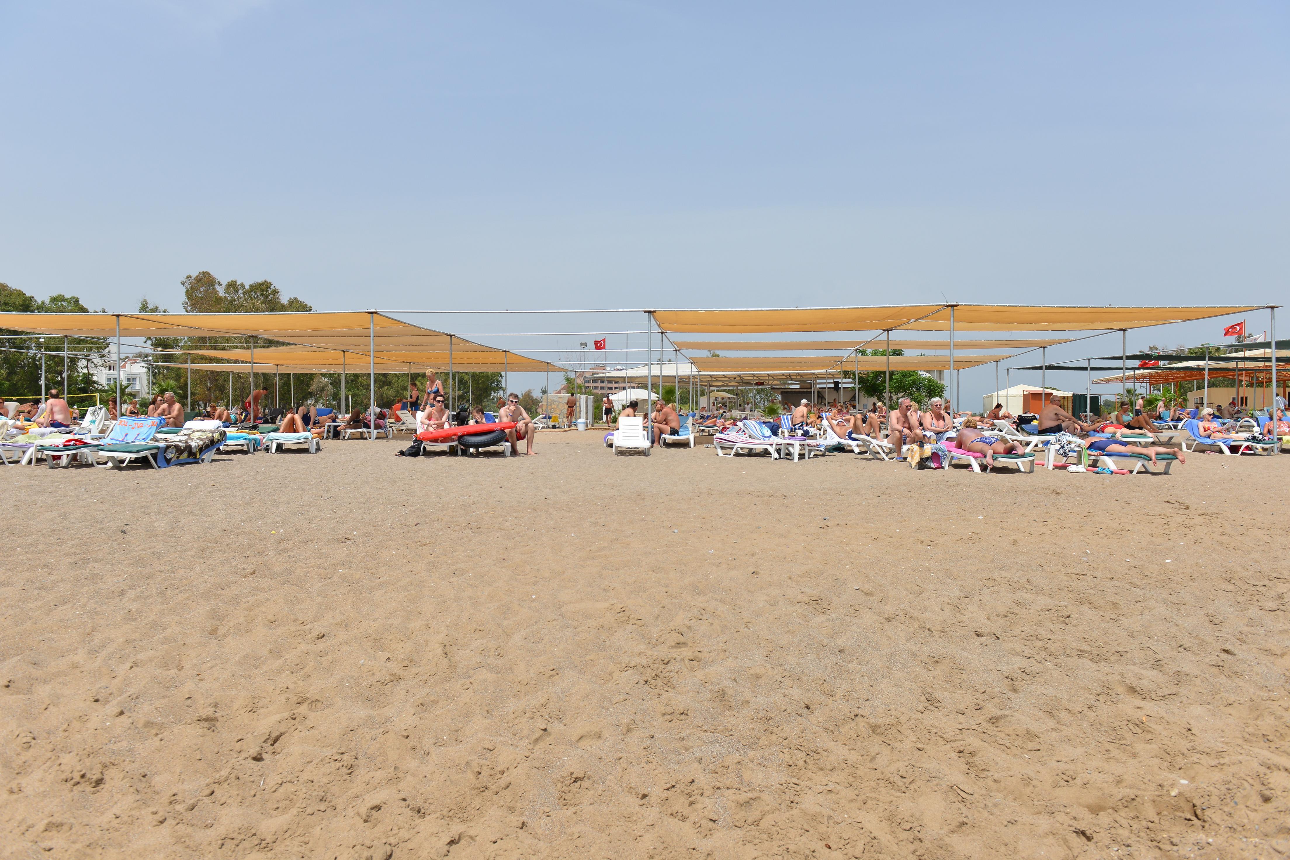 Linda Resort Hotel Side Exterior photo