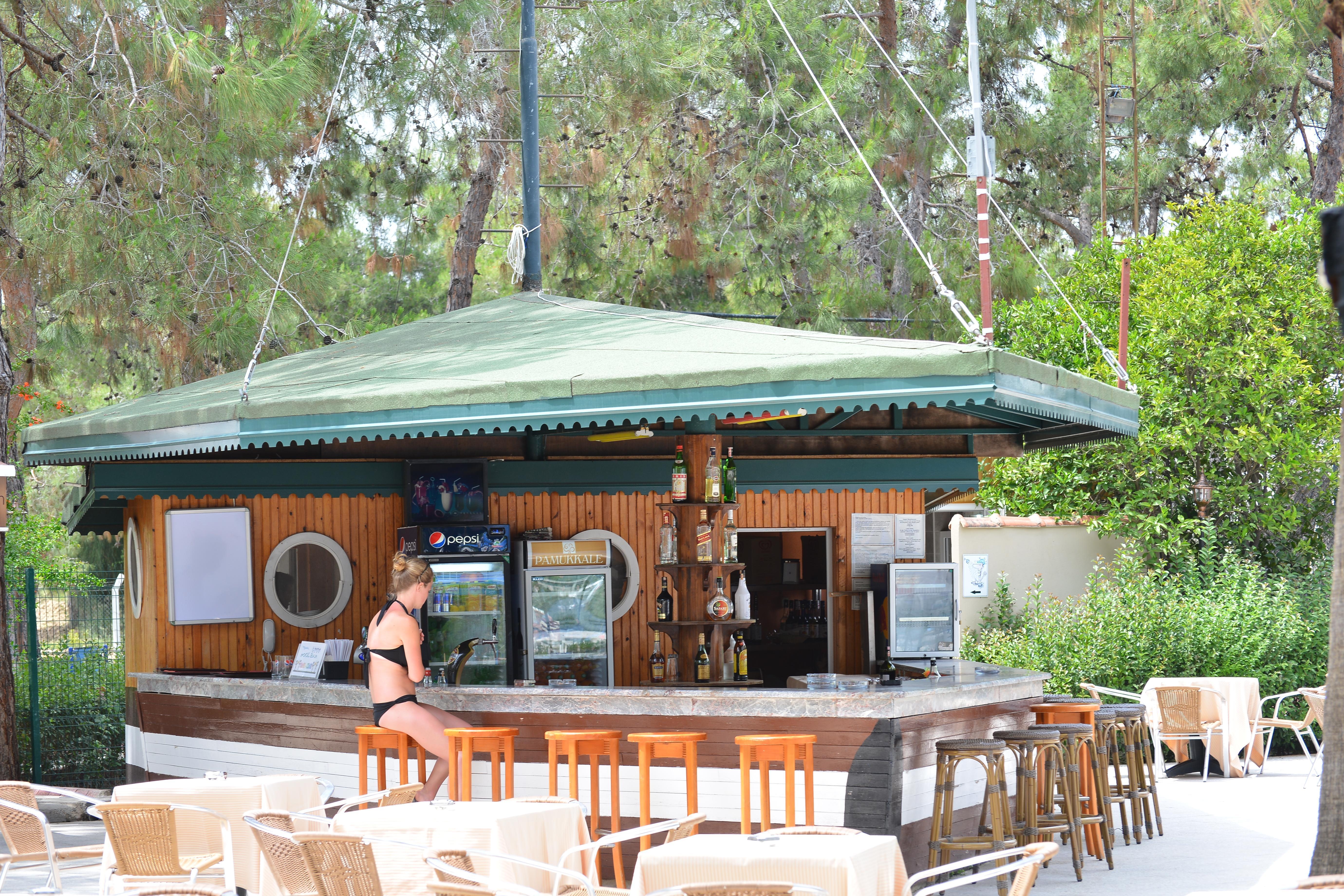 Linda Resort Hotel Side Exterior photo